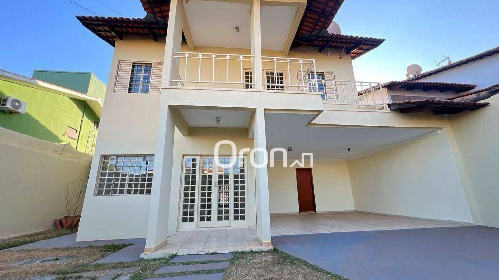 Sobrado à venda com 4 quartos, 280m² - Foto 2