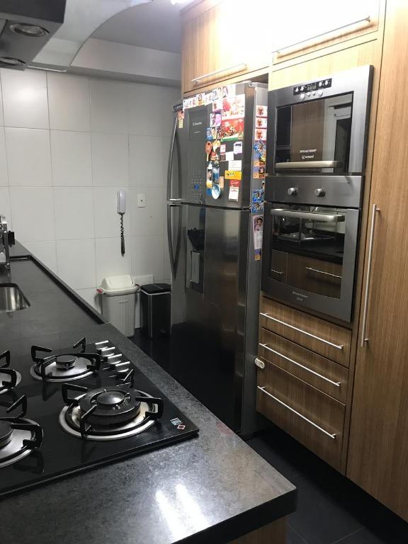 Apartamento à venda com 3 quartos, 134m² - Foto 19