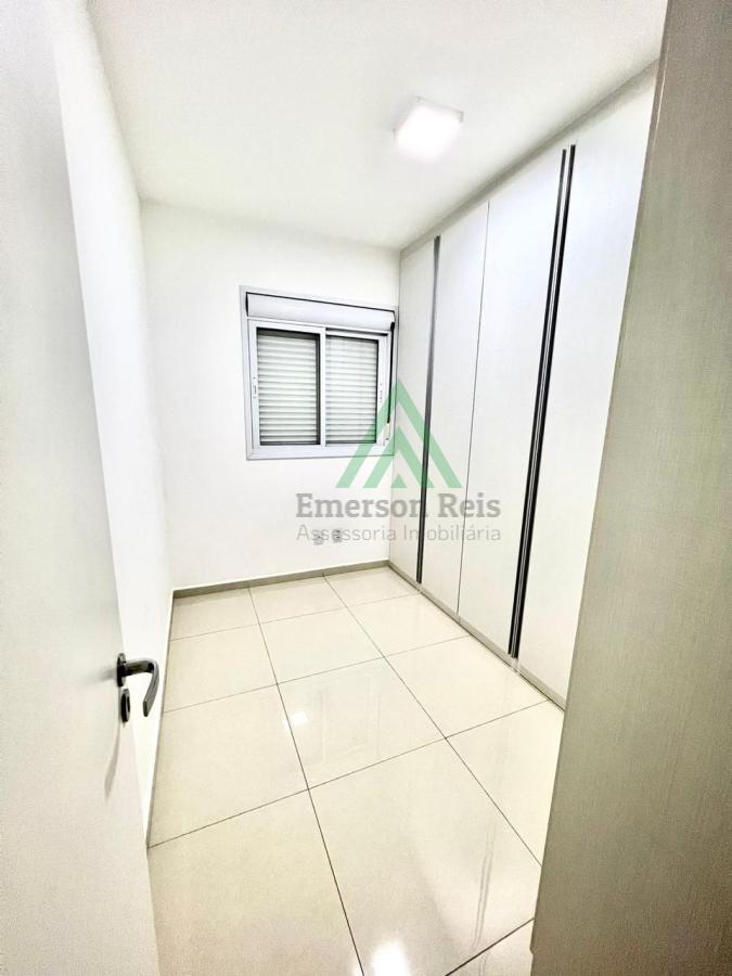 Apartamento à venda com 2 quartos, 66m² - Foto 14