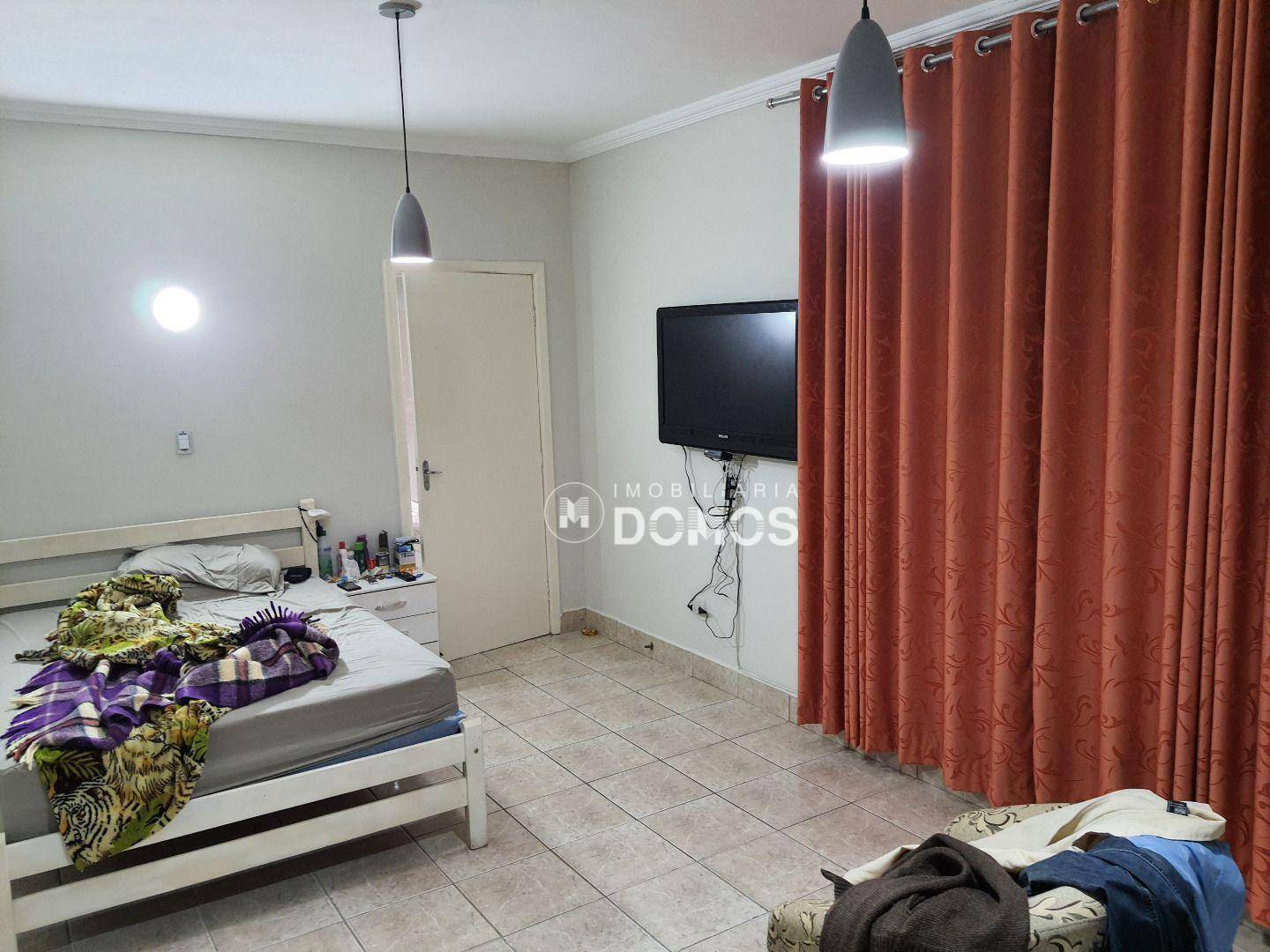 Casa à venda com 3 quartos, 200m² - Foto 12