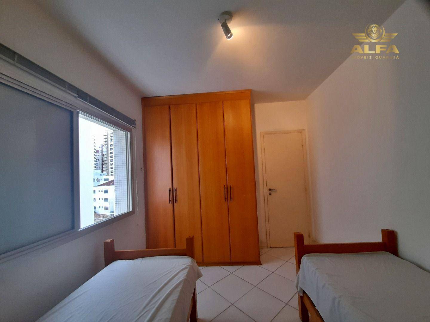 Apartamento à venda com 2 quartos, 100m² - Foto 13