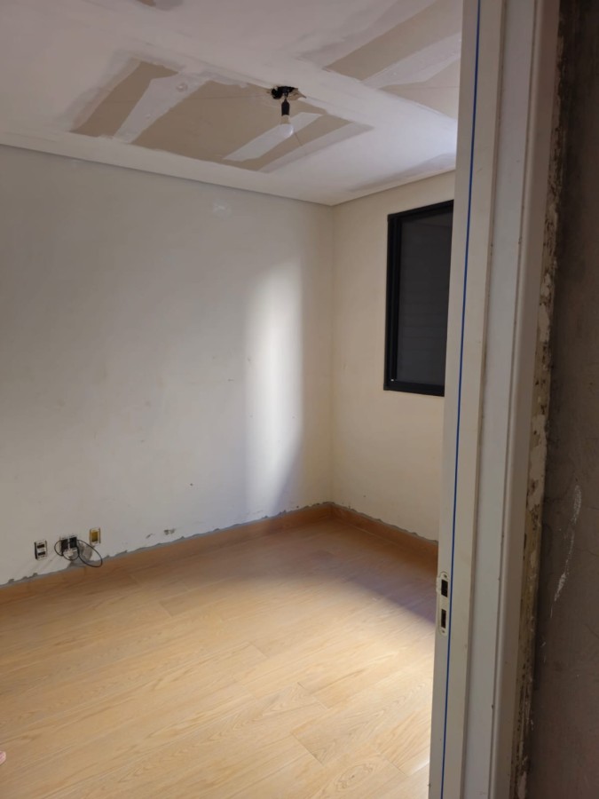 Casa à venda com 2 quartos, 150m² - Foto 9