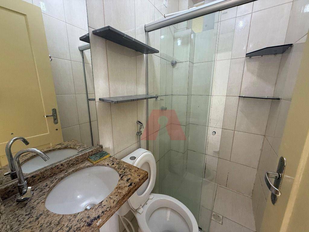Apartamento para alugar com 2 quartos, 70m² - Foto 6