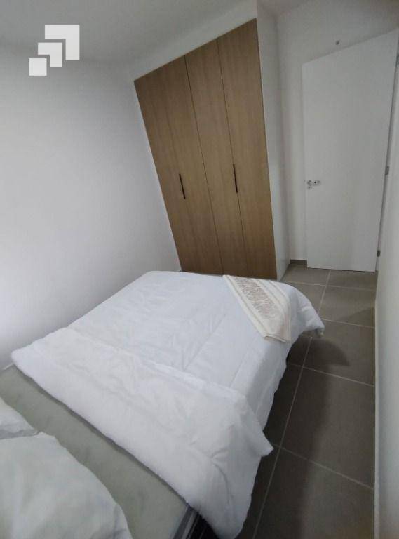 Apartamento à venda com 2 quartos, 40m² - Foto 12