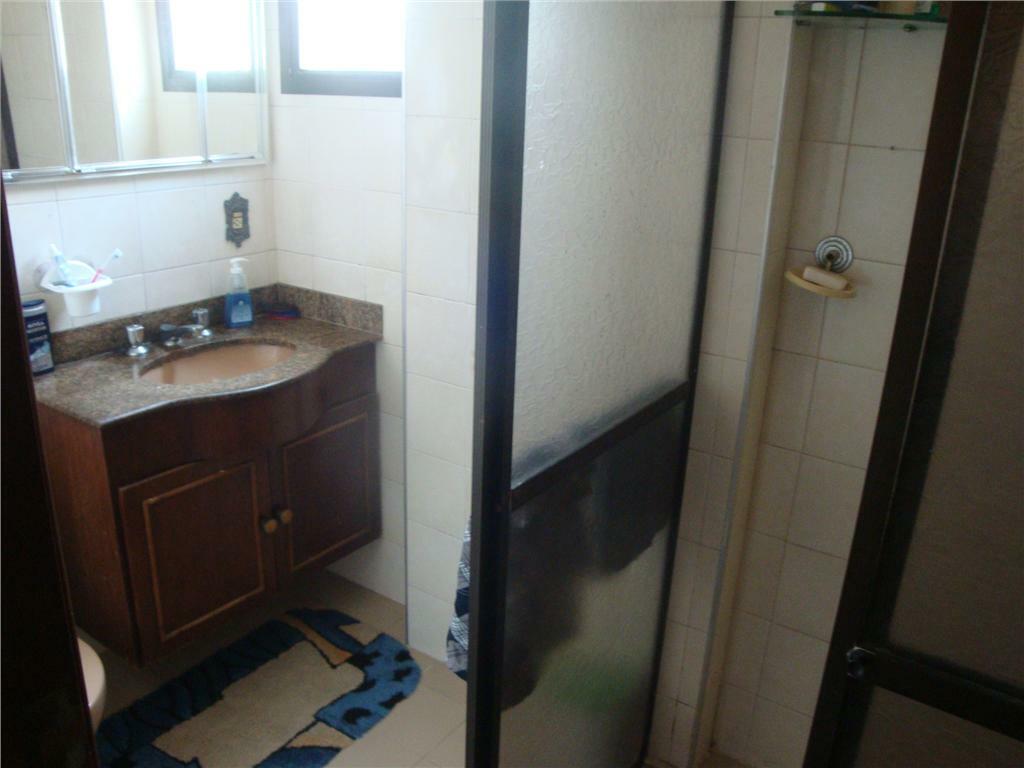 Apartamento à venda com 2 quartos, 130m² - Foto 10