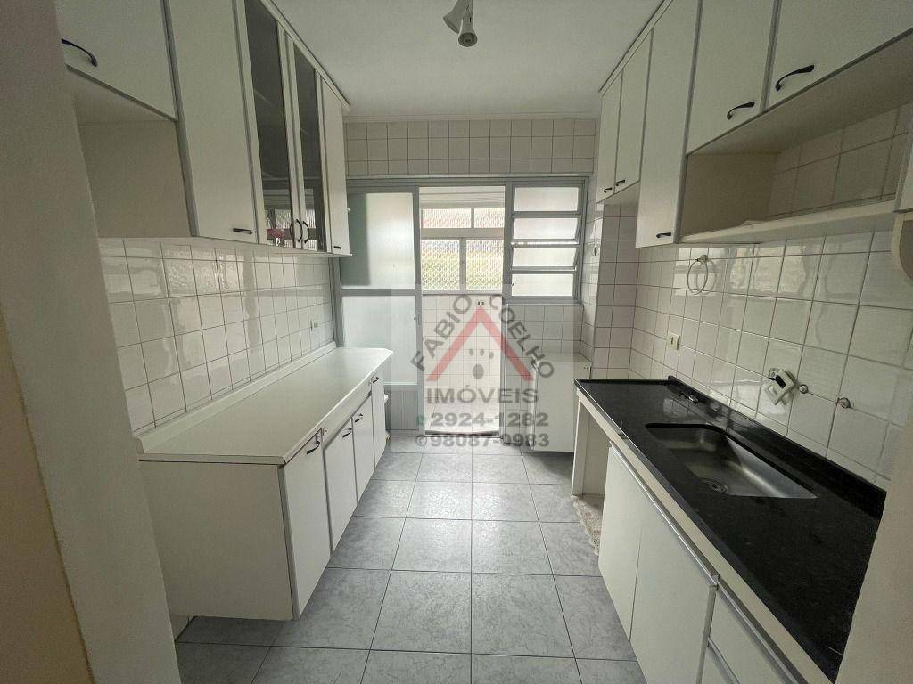 Apartamento à venda com 2 quartos, 63m² - Foto 6