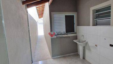 Casa à venda com 2 quartos, 68m² - Foto 10