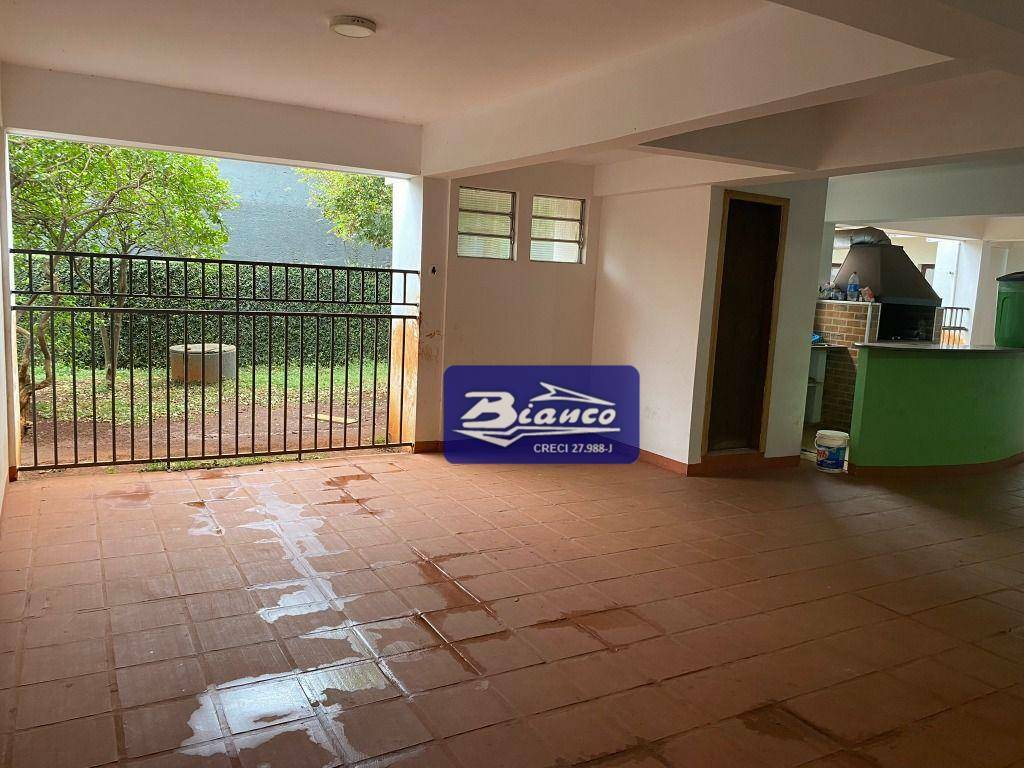 Casa à venda com 4 quartos, 372m² - Foto 36