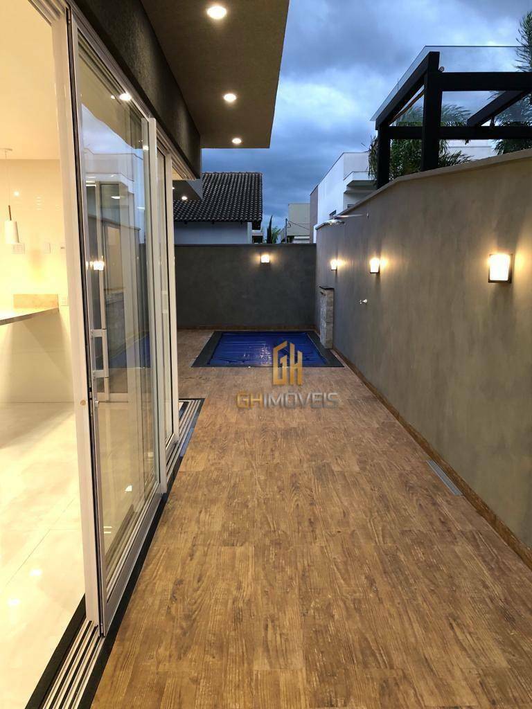 Casa de Condomínio à venda com 4 quartos, 200m² - Foto 22