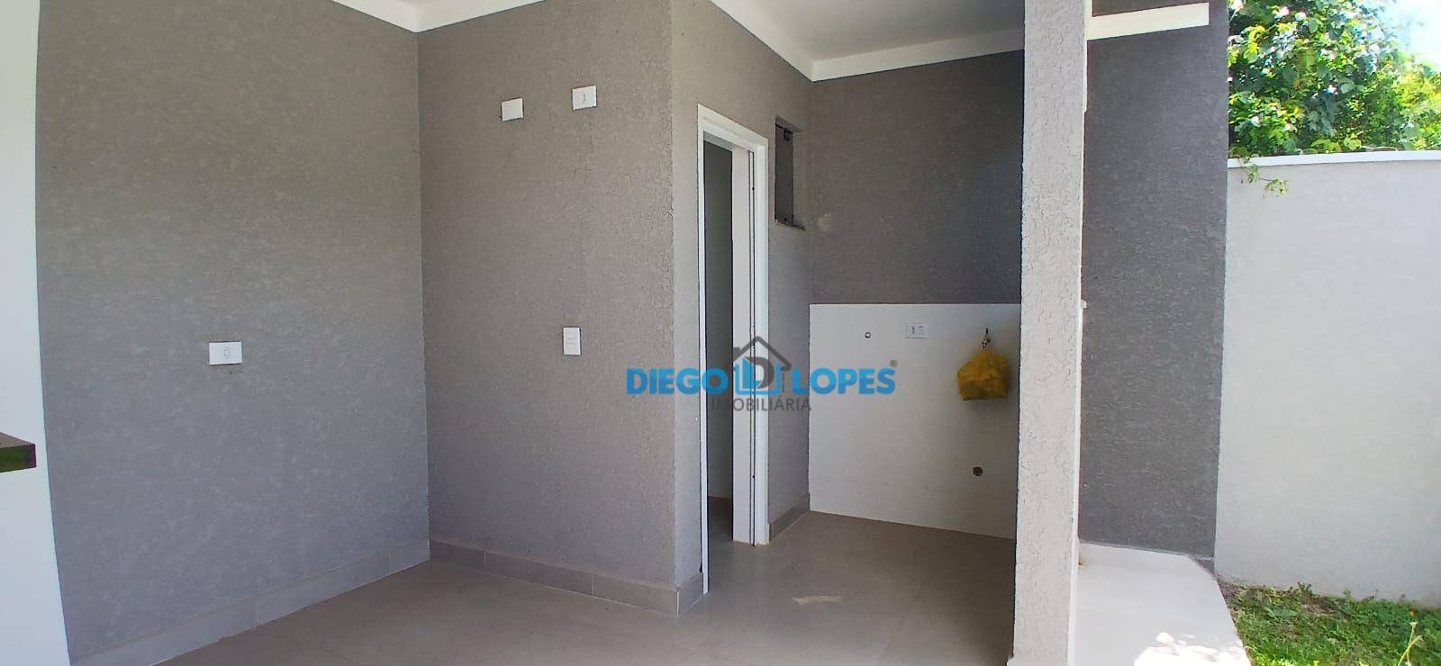 Casa à venda com 3 quartos, 73m² - Foto 2