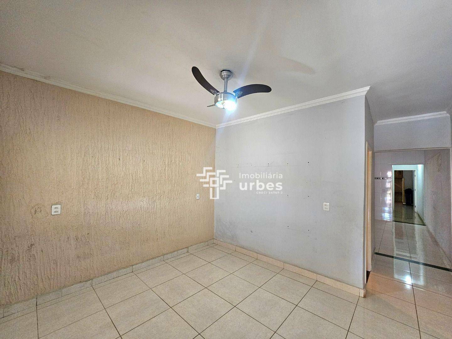 Casa à venda com 2 quartos, 110m² - Foto 3