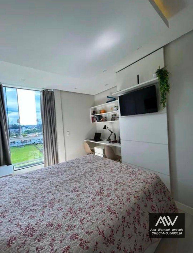 Apartamento à venda com 3 quartos, 140m² - Foto 5