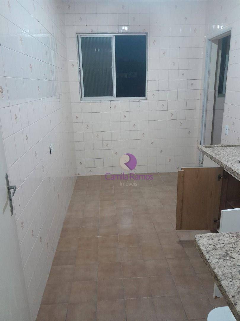 Apartamento à venda com 2 quartos, 58m² - Foto 2