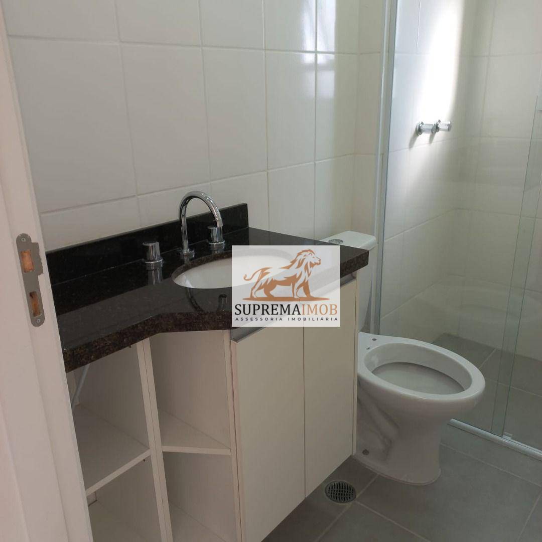 Apartamento para alugar com 2 quartos, 63m² - Foto 14