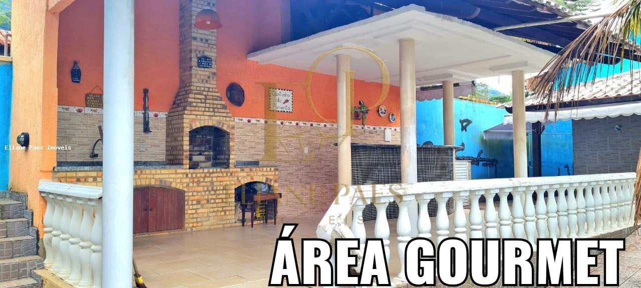 Casa à venda com 3 quartos, 360m² - Foto 1