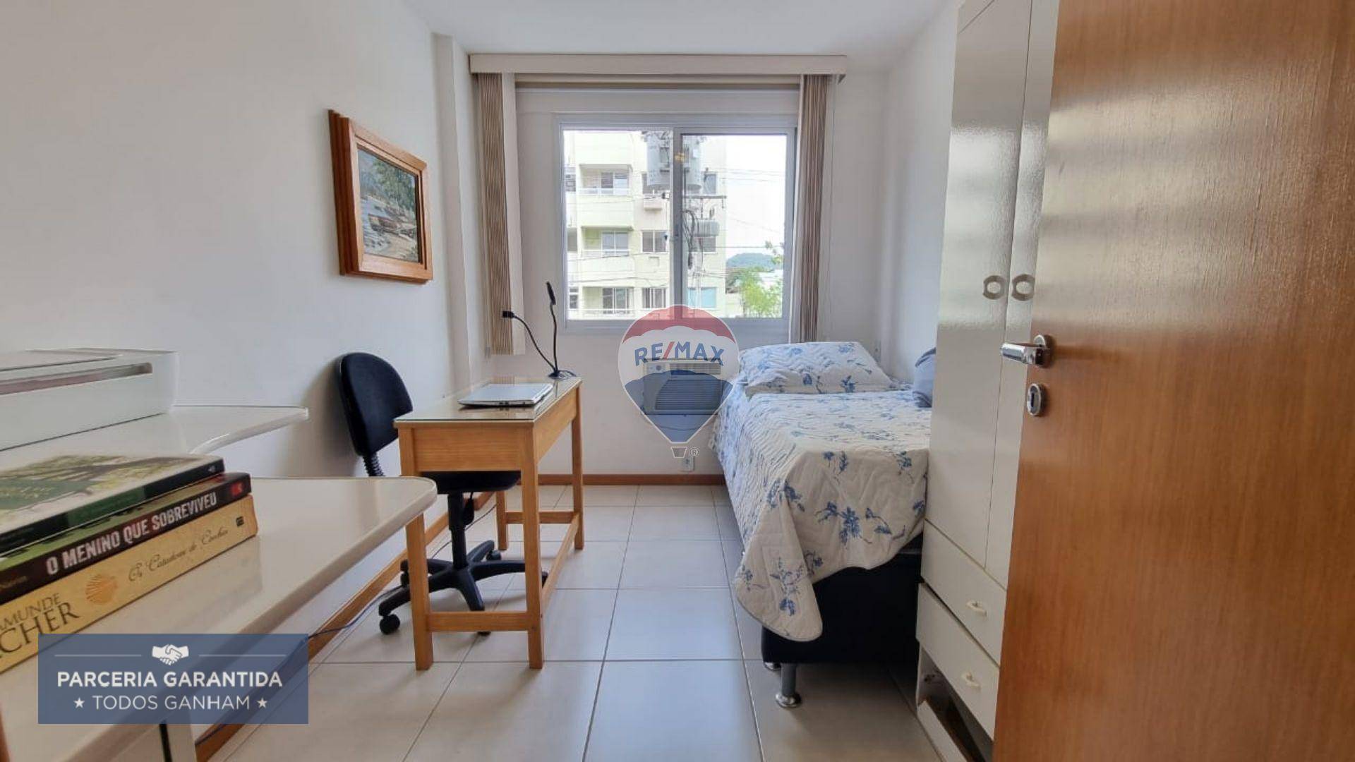 Apartamento à venda com 2 quartos, 58m² - Foto 4