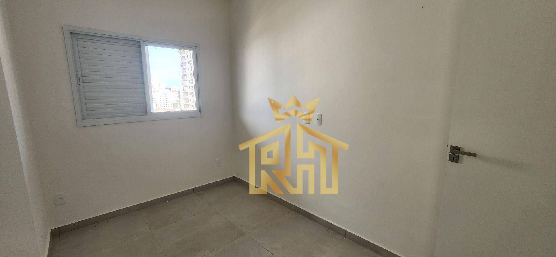 Apartamento à venda com 2 quartos, 67m² - Foto 20