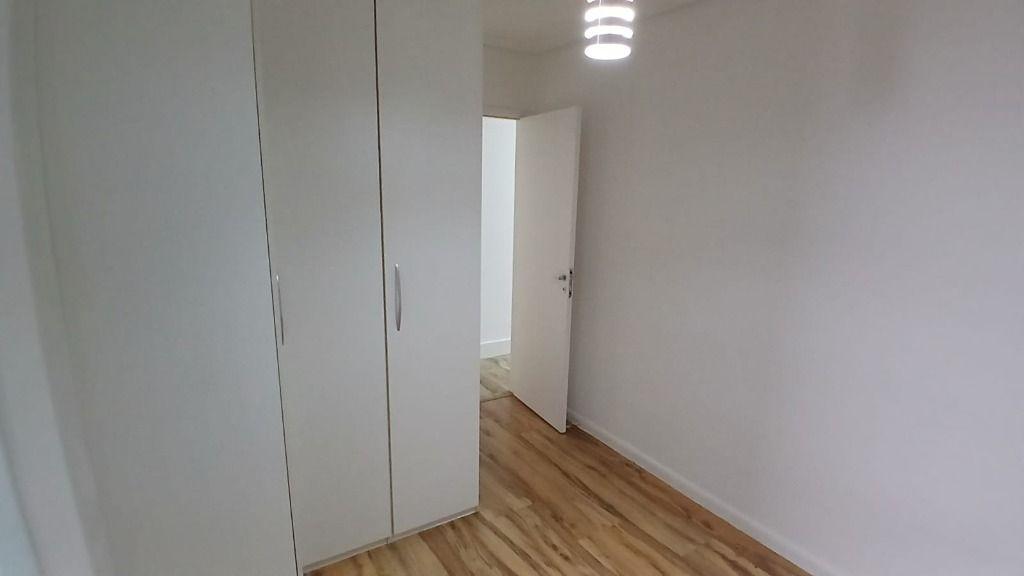 Apartamento à venda com 3 quartos, 95m² - Foto 19