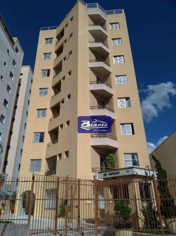 Apartamento à venda com 2 quartos, 68m² - Foto 2