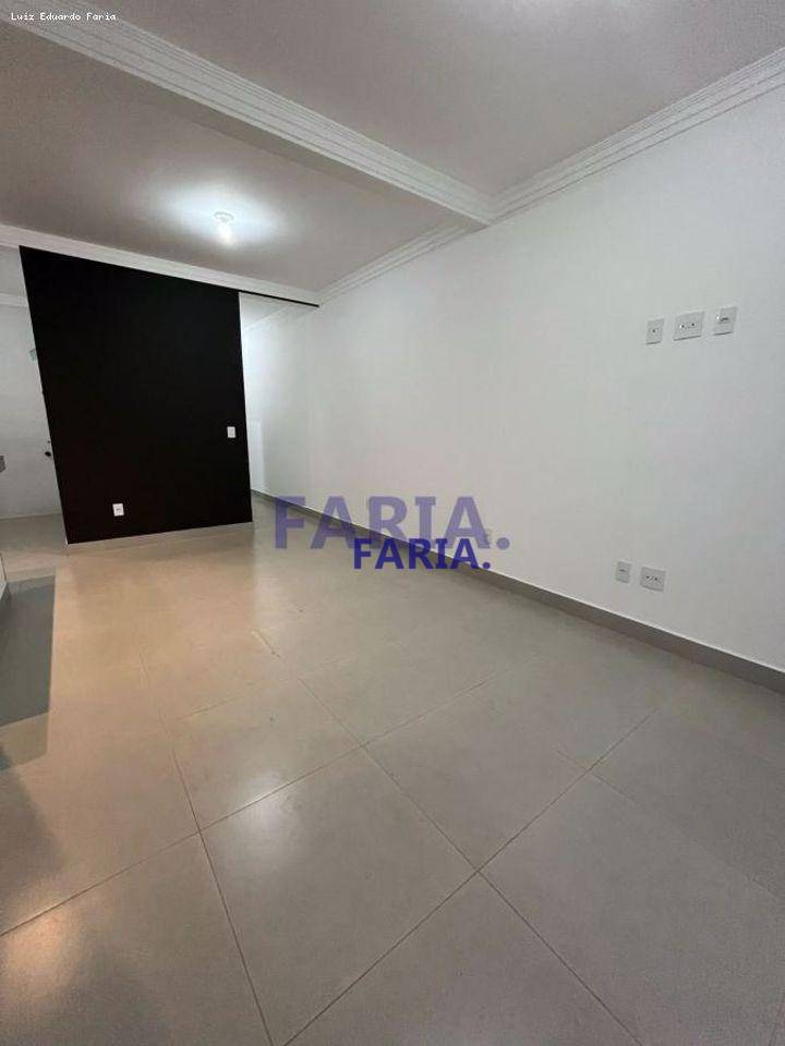 Apartamento à venda com 3 quartos, 96m² - Foto 3