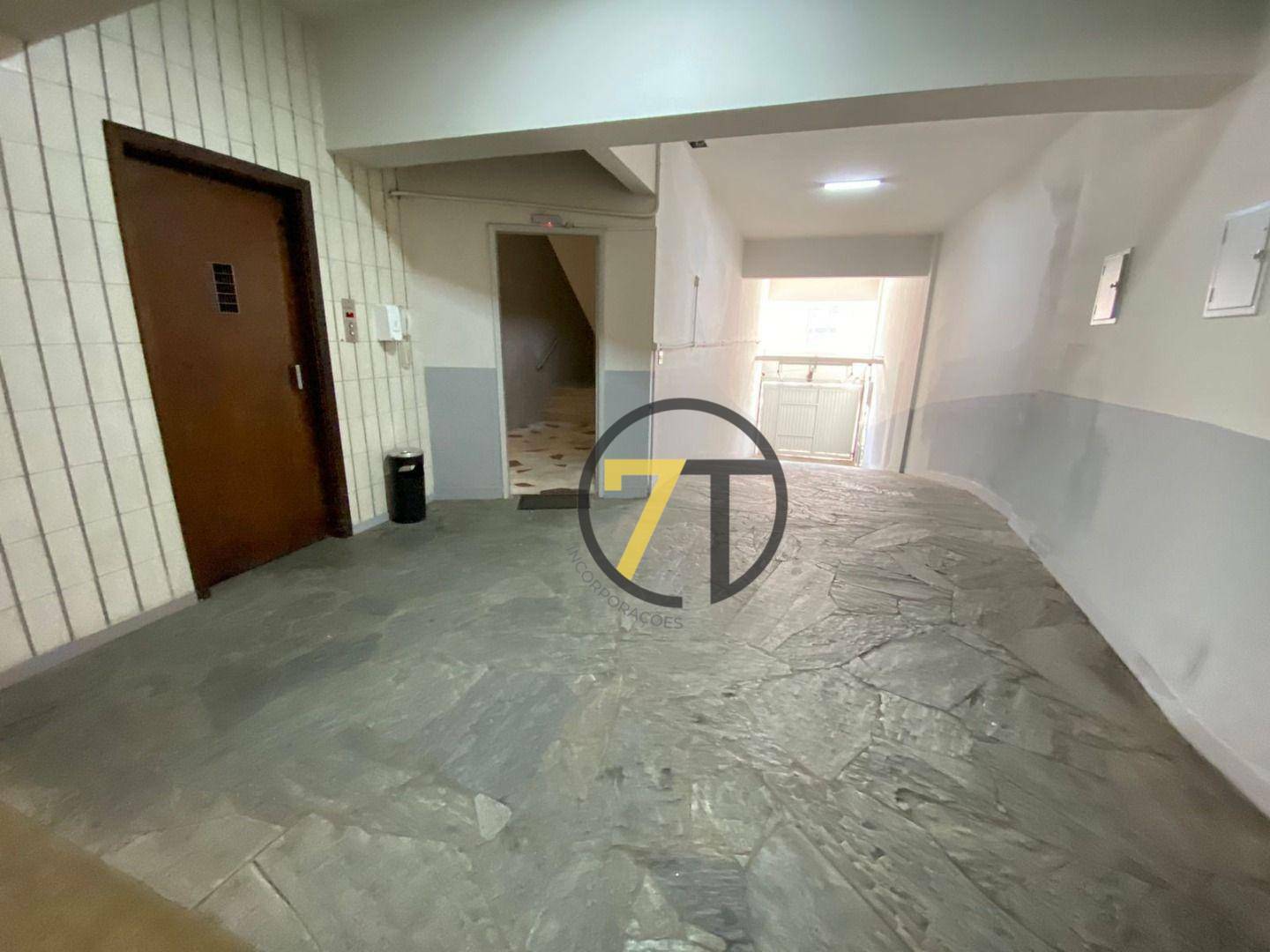 Apartamento à venda com 4 quartos, 182m² - Foto 40