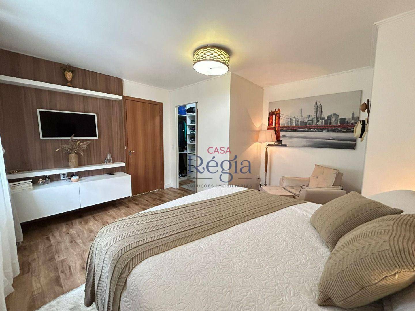 Apartamento à venda com 3 quartos, 112m² - Foto 1