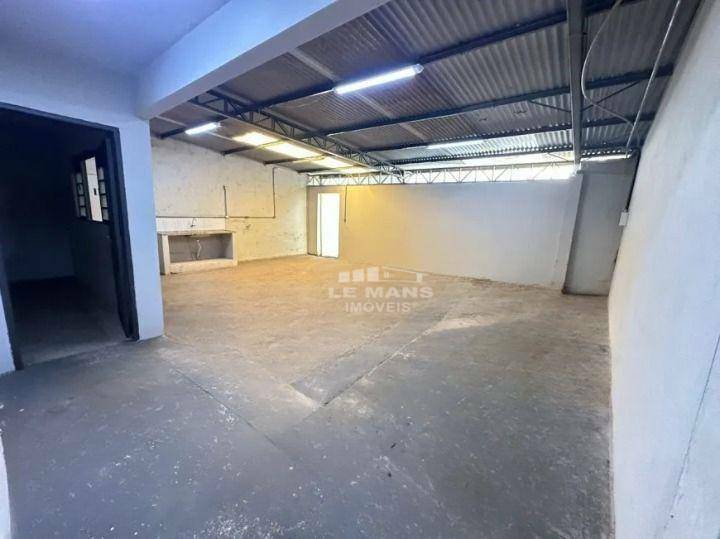 Depósito-Galpão-Armazém à venda e aluguel, 341m² - Foto 25