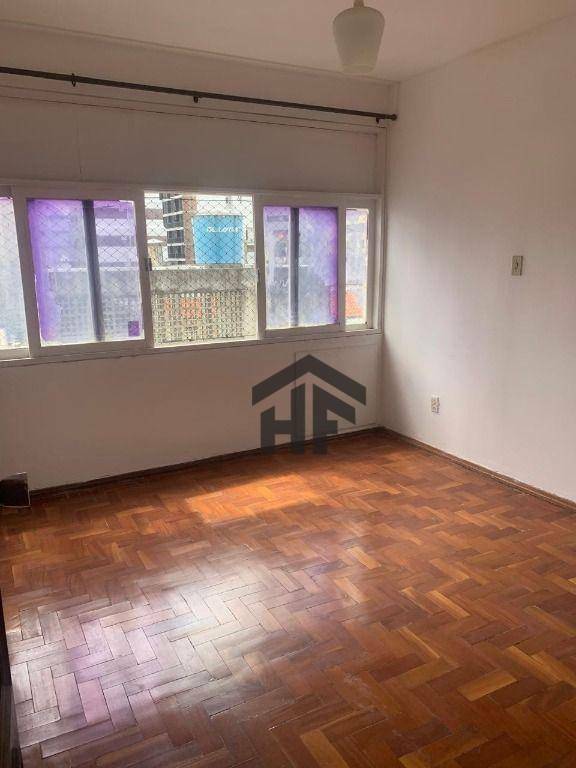 Apartamento à venda com 3 quartos, 153m² - Foto 11