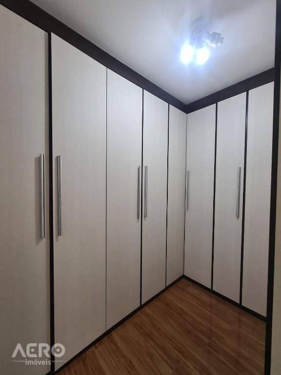 Casa de Condomínio à venda com 3 quartos, 290m² - Foto 47