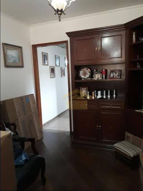 Sobrado à venda com 3 quartos, 250m² - Foto 4