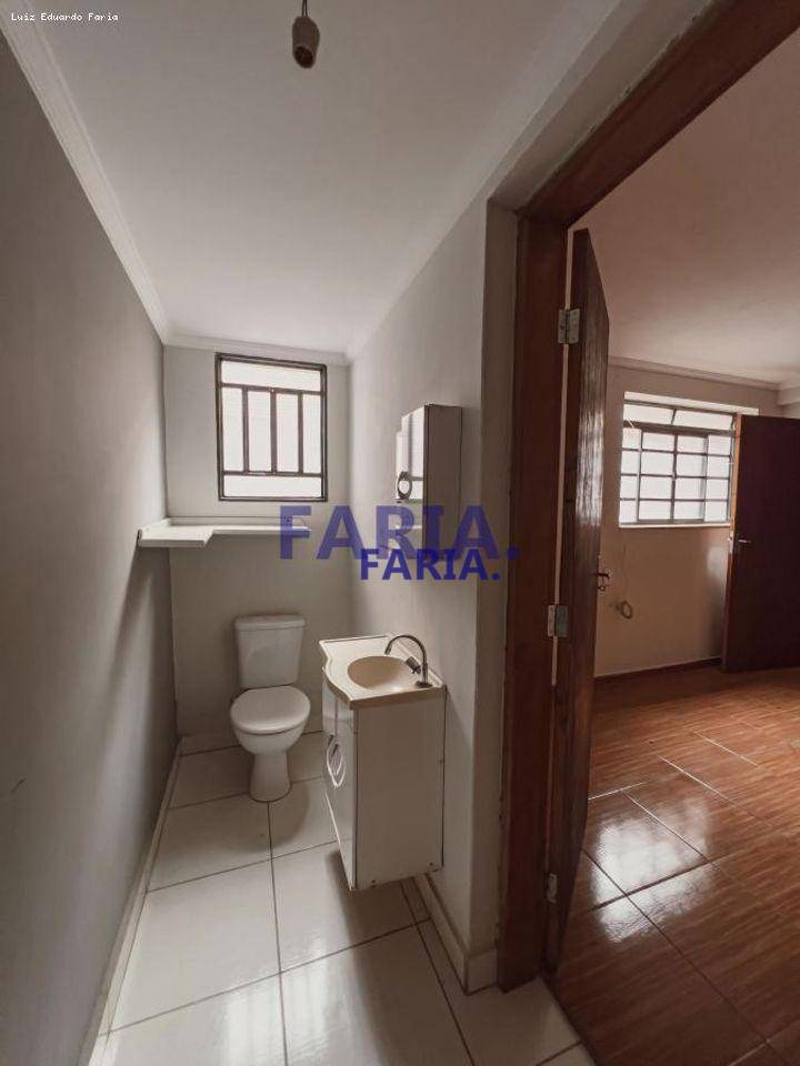 Casa à venda com 3 quartos, 120m² - Foto 9