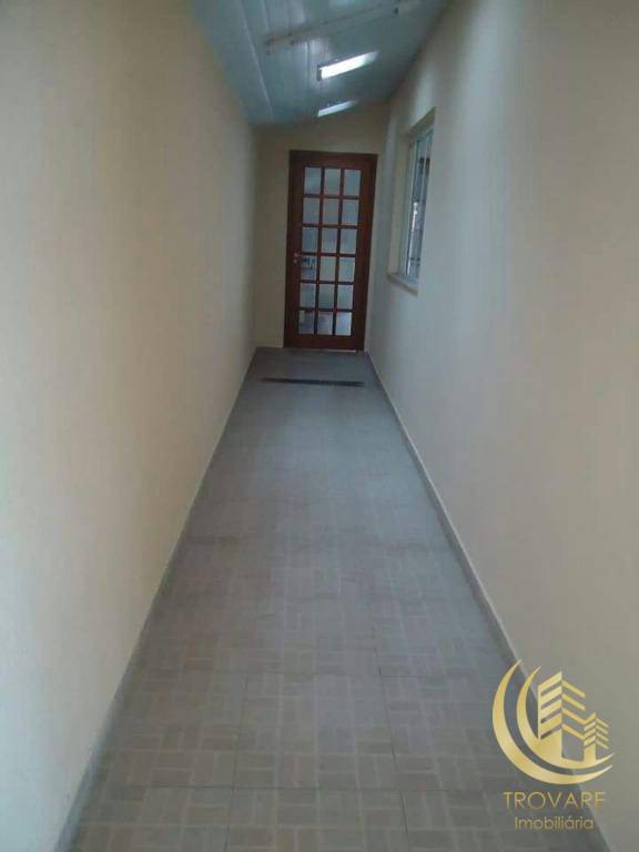 Sobrado à venda com 3 quartos, 220m² - Foto 27