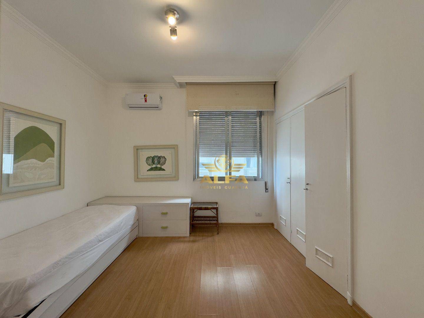 Apartamento à venda com 4 quartos, 200m² - Foto 14