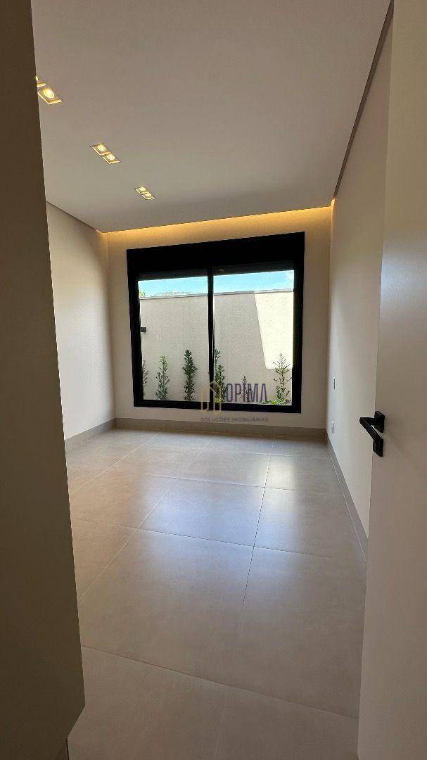 Casa à venda com 3 quartos, 304m² - Foto 9