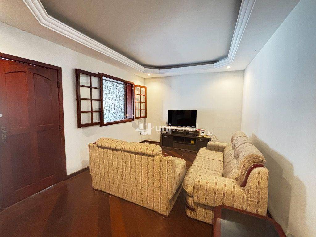 Casa, 3 quartos, 256 m² - Foto 3