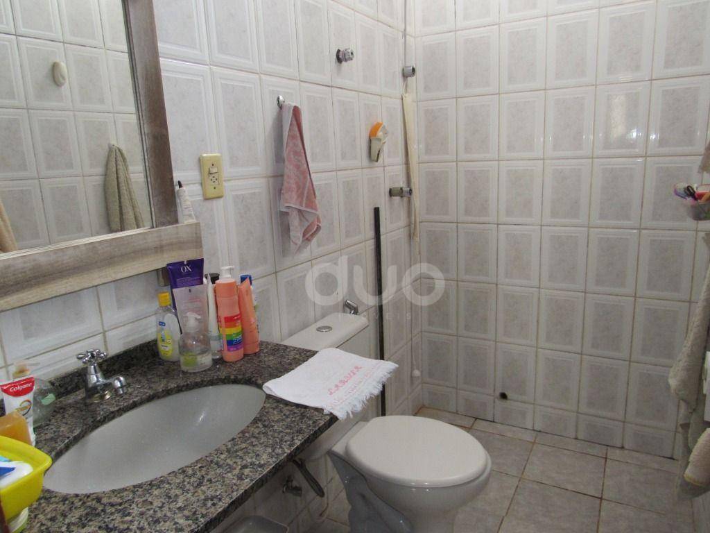 Casa à venda com 3 quartos, 170m² - Foto 13