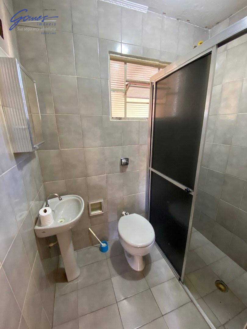 Casa à venda com 3 quartos, 200M2 - Foto 6