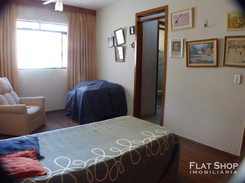 Apartamento à venda com 3 quartos, 212m² - Foto 29