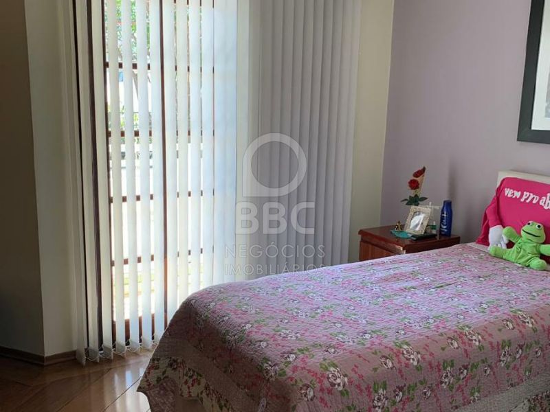 Sobrado à venda com 4 quartos, 347m² - Foto 21