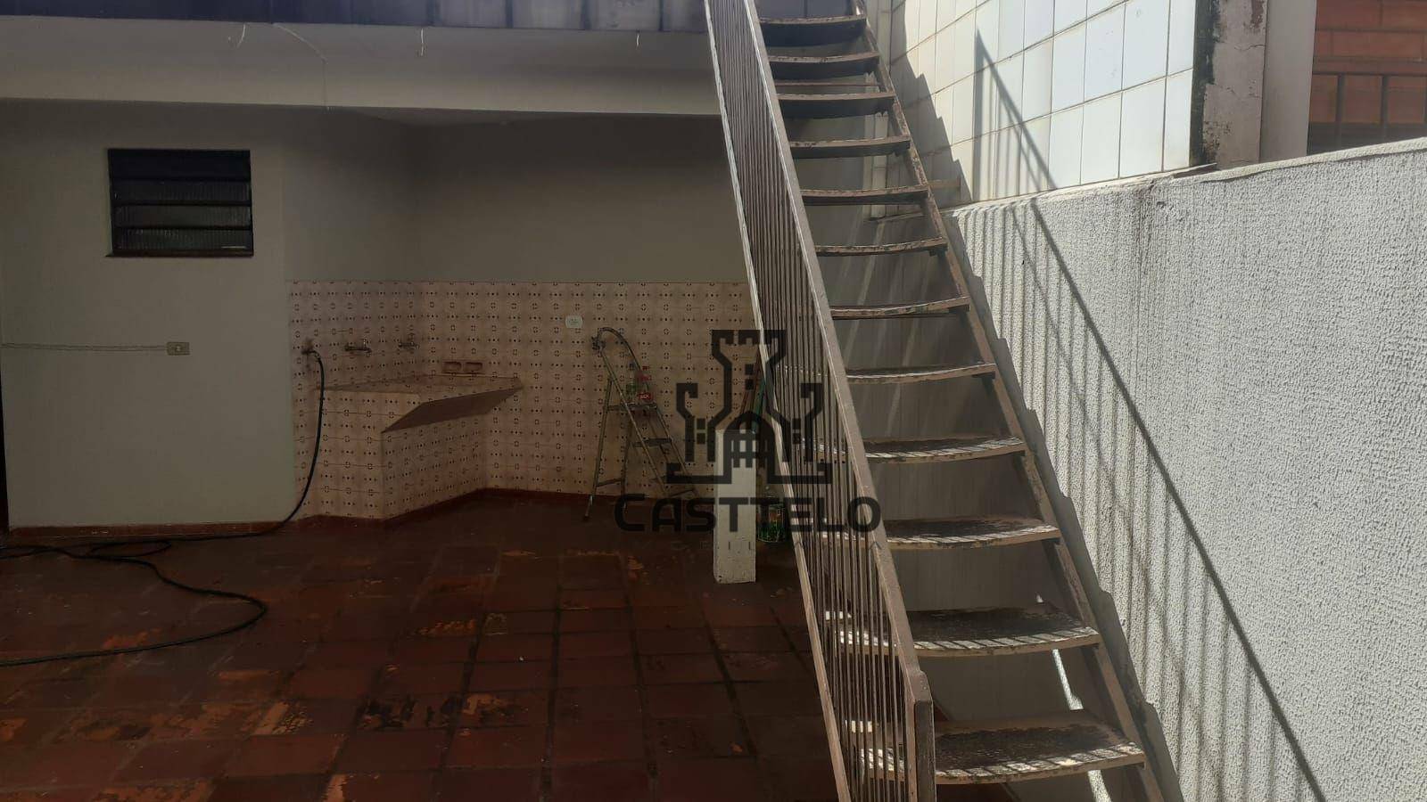 Sobrado à venda com 4 quartos, 360m² - Foto 18