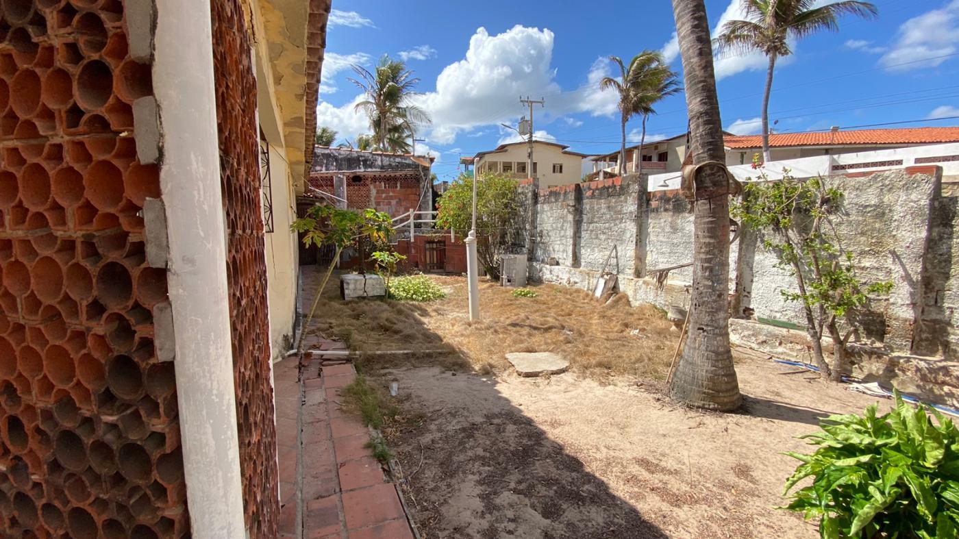 Casa à venda com 3 quartos, 180m² - Foto 10