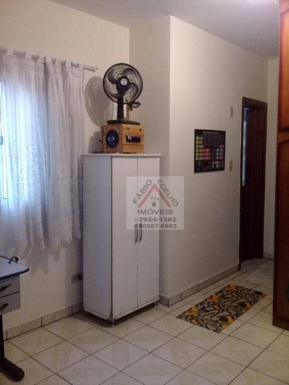 Casa à venda com 2 quartos, 125m² - Foto 20