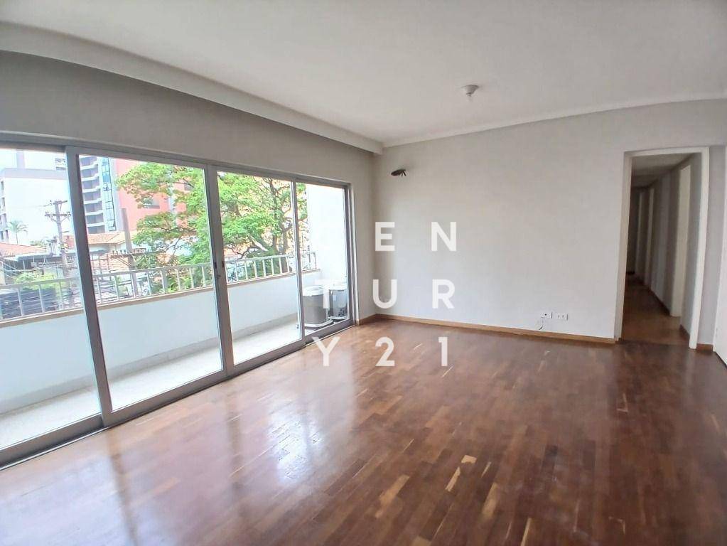 Apartamento para alugar com 3 quartos, 120m² - Foto 1