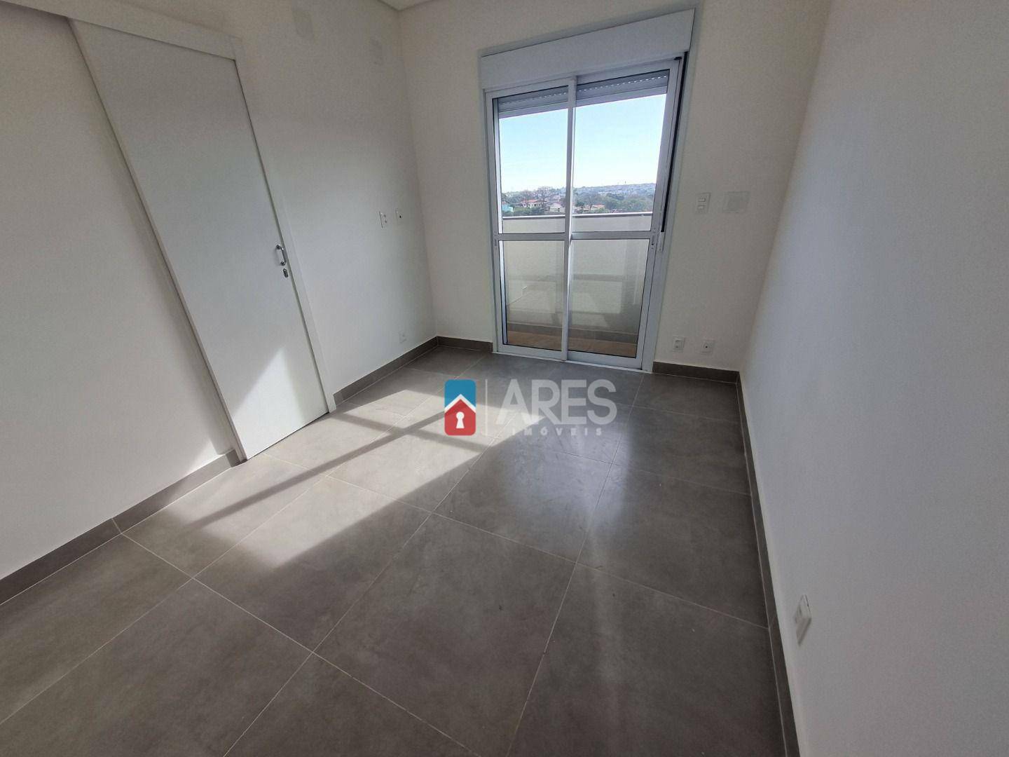 Apartamento à venda com 3 quartos, 82m² - Foto 14