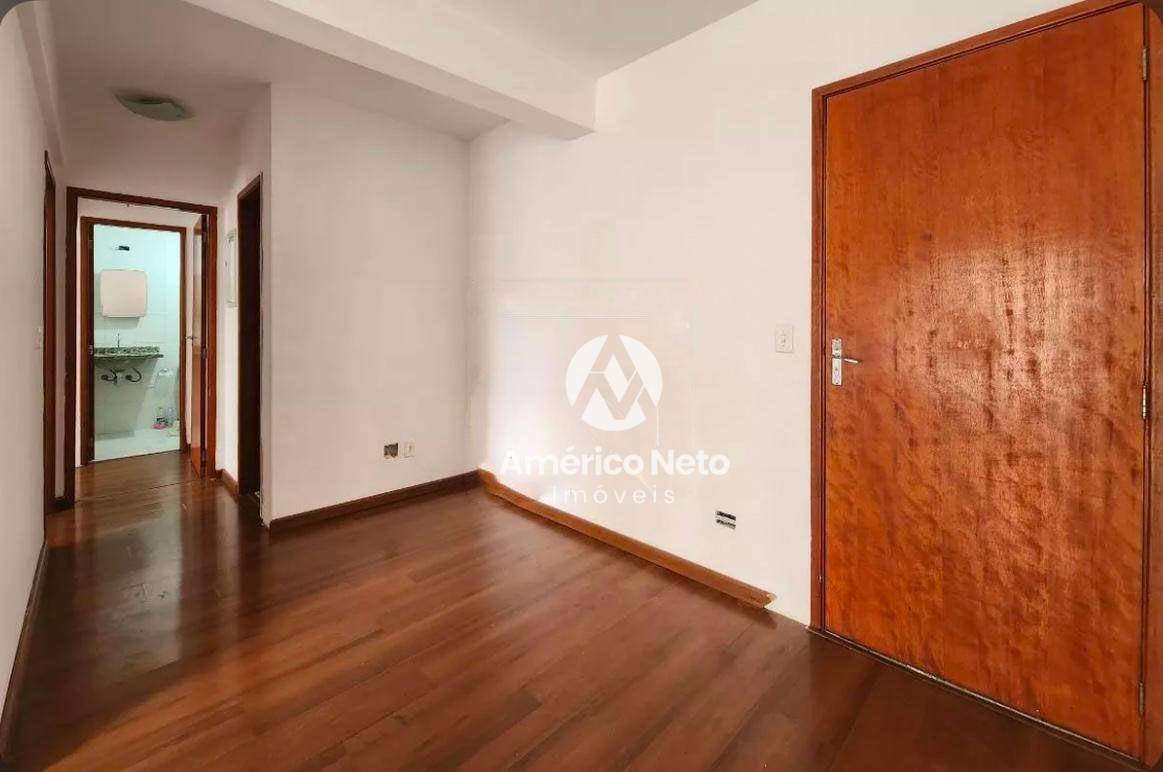 Apartamento à venda com 2 quartos, 65m² - Foto 8