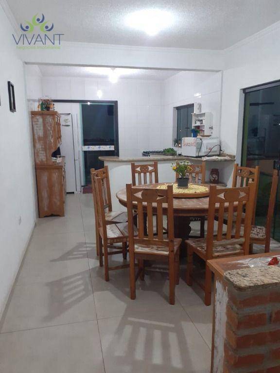 Sobrado à venda com 3 quartos, 262m² - Foto 3