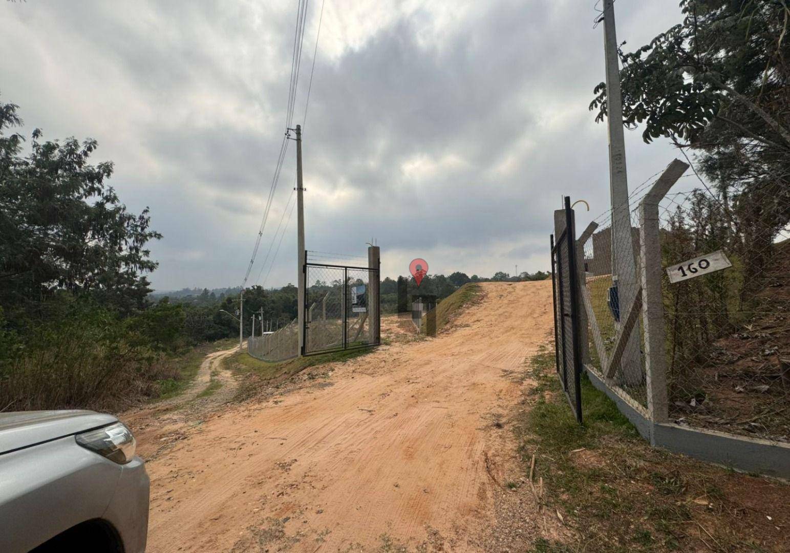 Chácara à venda com 4 quartos, 350m² - Foto 32