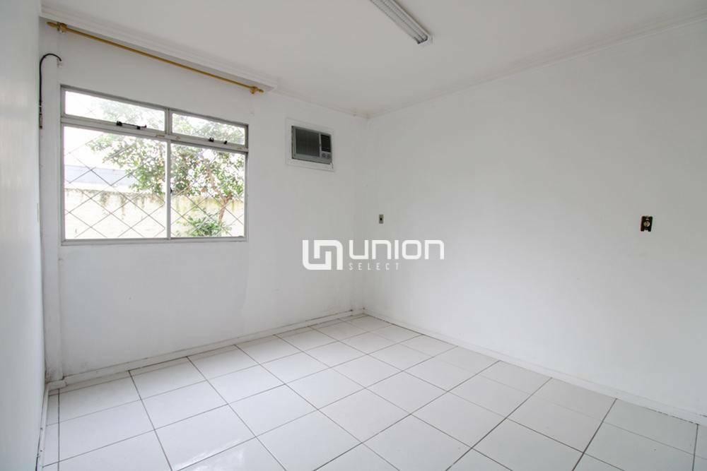 Casa, 4 quartos, 300 m² - Foto 3