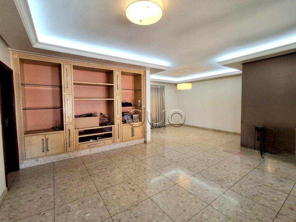 Casa à venda com 3 quartos, 204m² - Foto 24