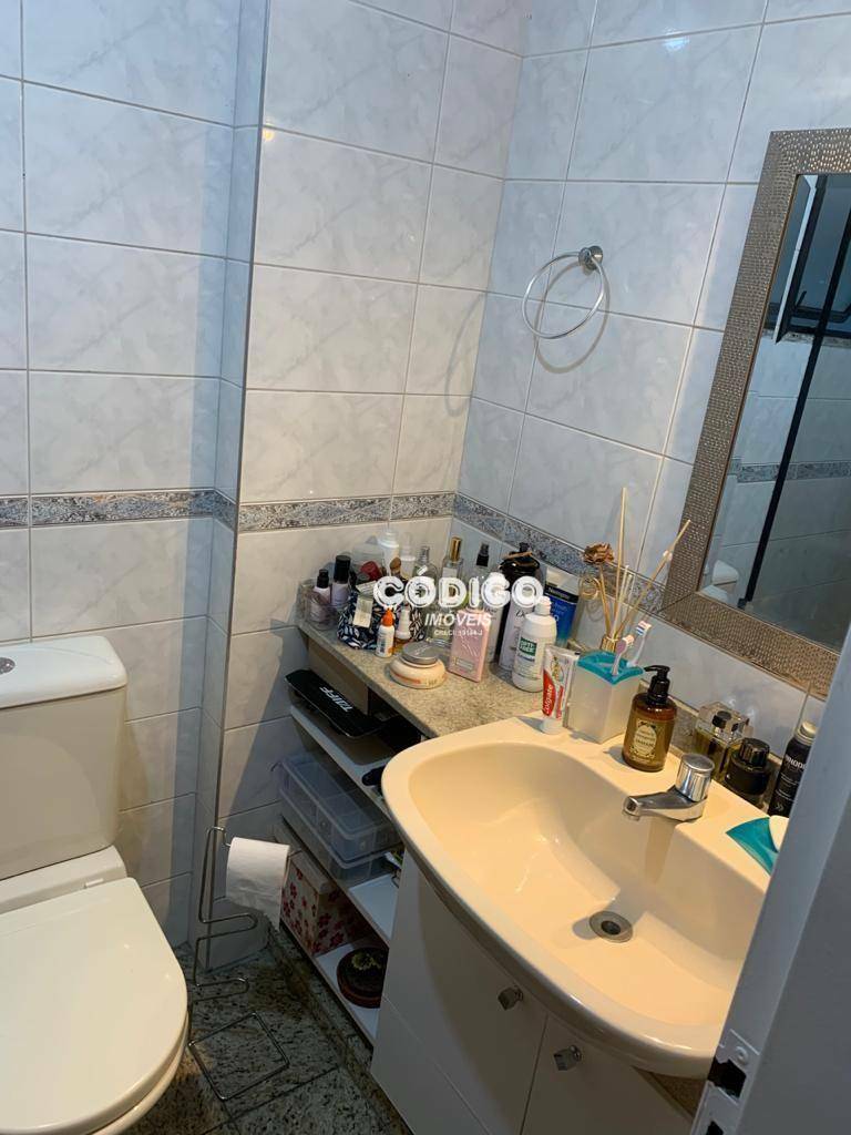 Apartamento à venda com 3 quartos, 74m² - Foto 8